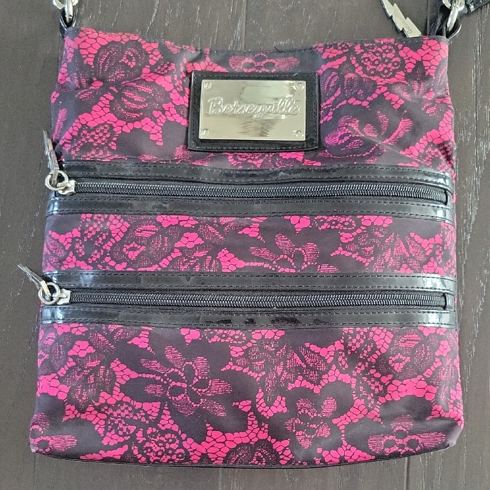 Betsey Johnson Pink and Black Floral Lace Crossbody - Adjustable Strap -NWOT